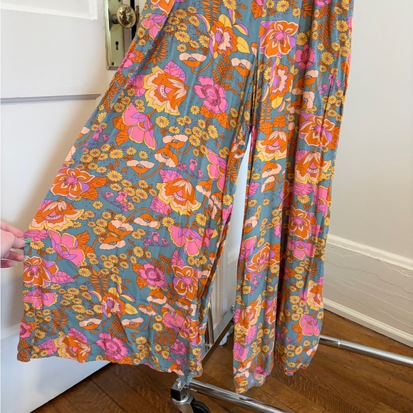 Floral 70s Jumpsuit - Picture 2 of 4